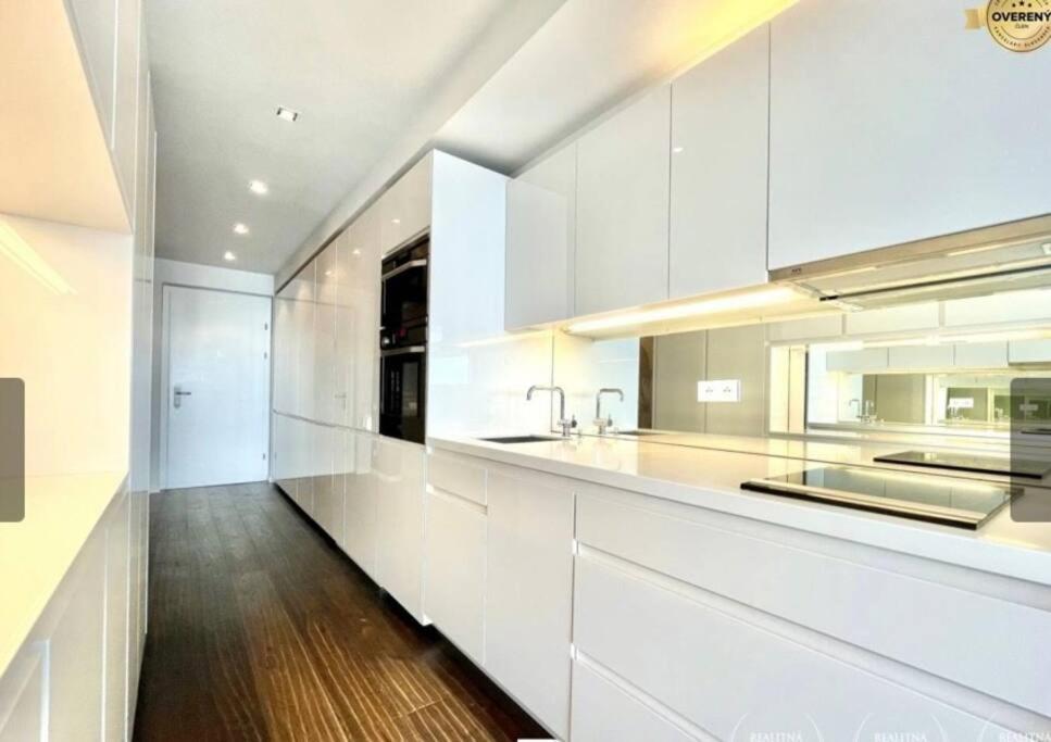 Eurovea Cozy Studio Διαμέρισμα Μπρατισλάβα Εξωτερικό φωτογραφία