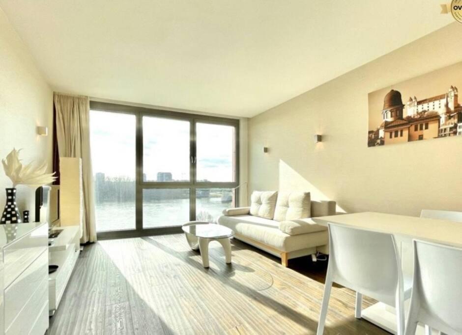 Eurovea Cozy Studio Διαμέρισμα Μπρατισλάβα Εξωτερικό φωτογραφία